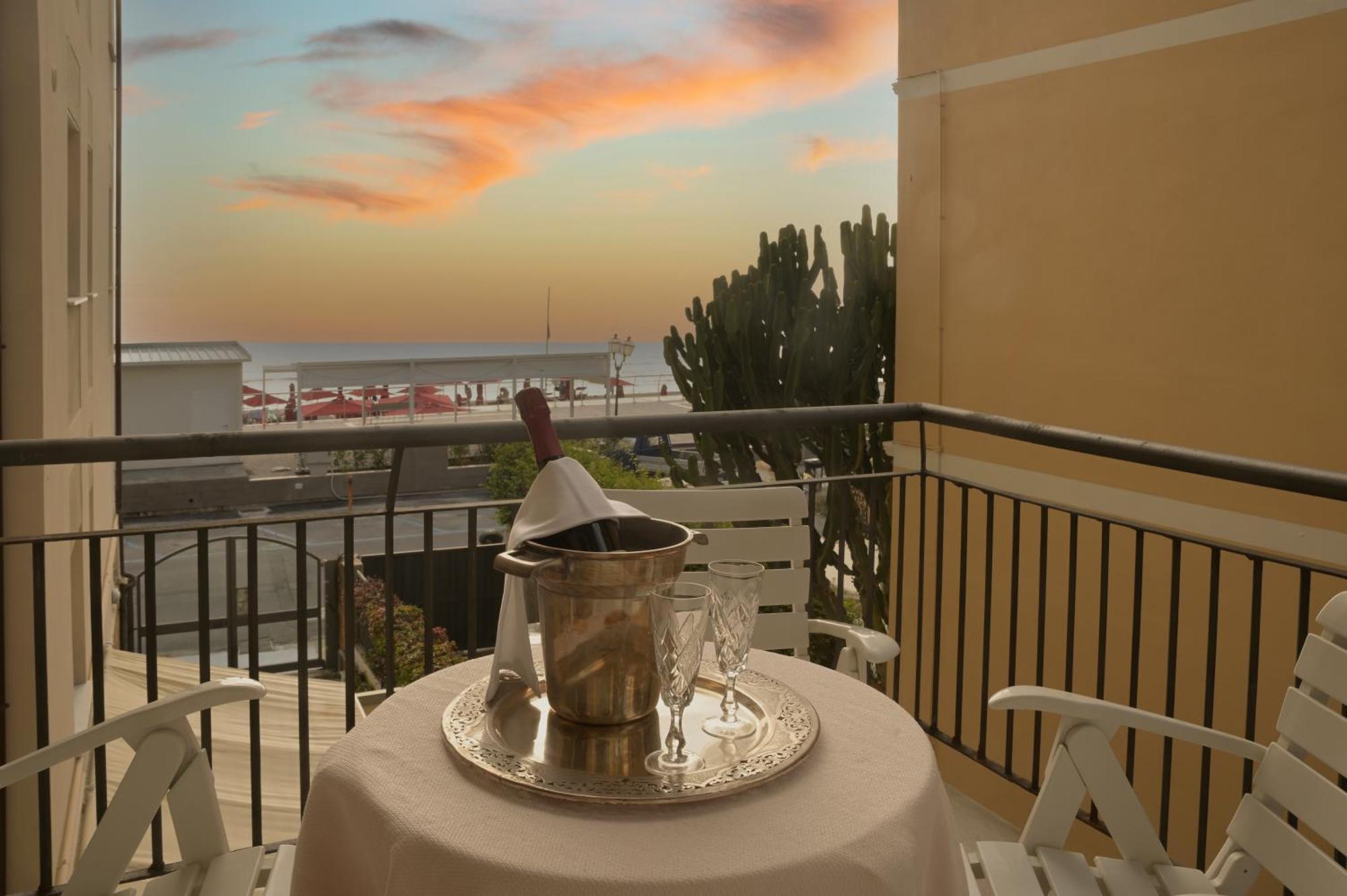Residence Atlantic Alassio Extérieur photo